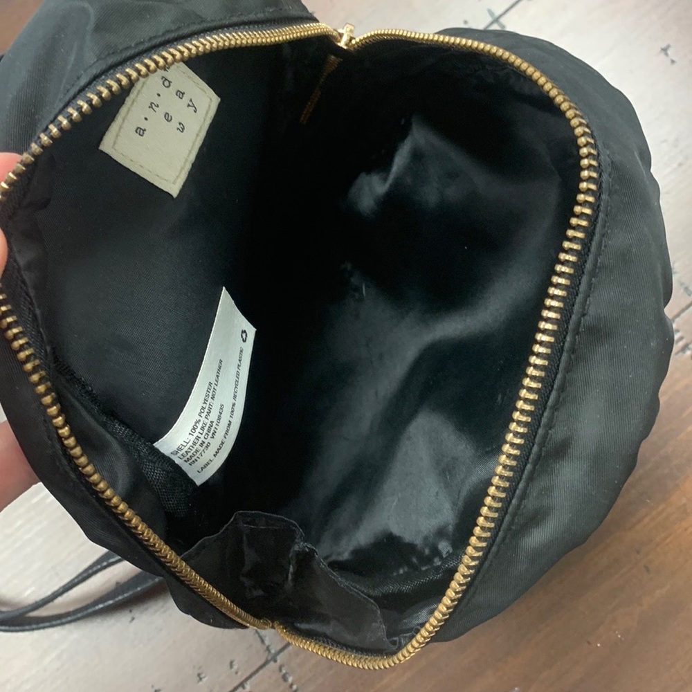 mini black backpack - Picture 4 of 6